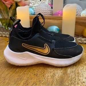 Nike Flex Runner 3 Kids' running shoes
